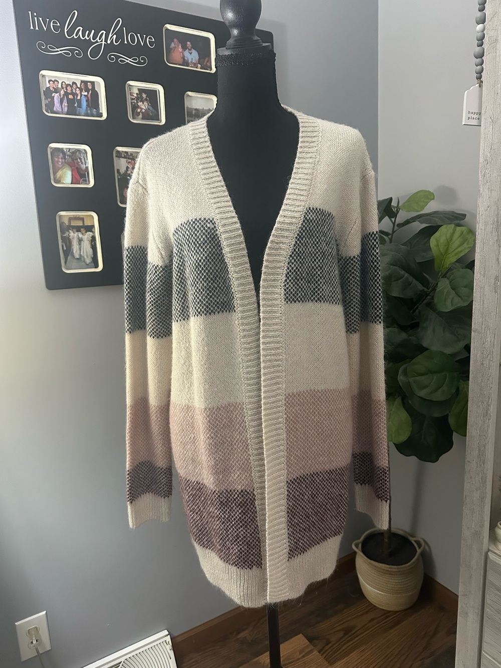 entro Cream Open-Front Cardigan with Pink and Gray Stripes PTP 23